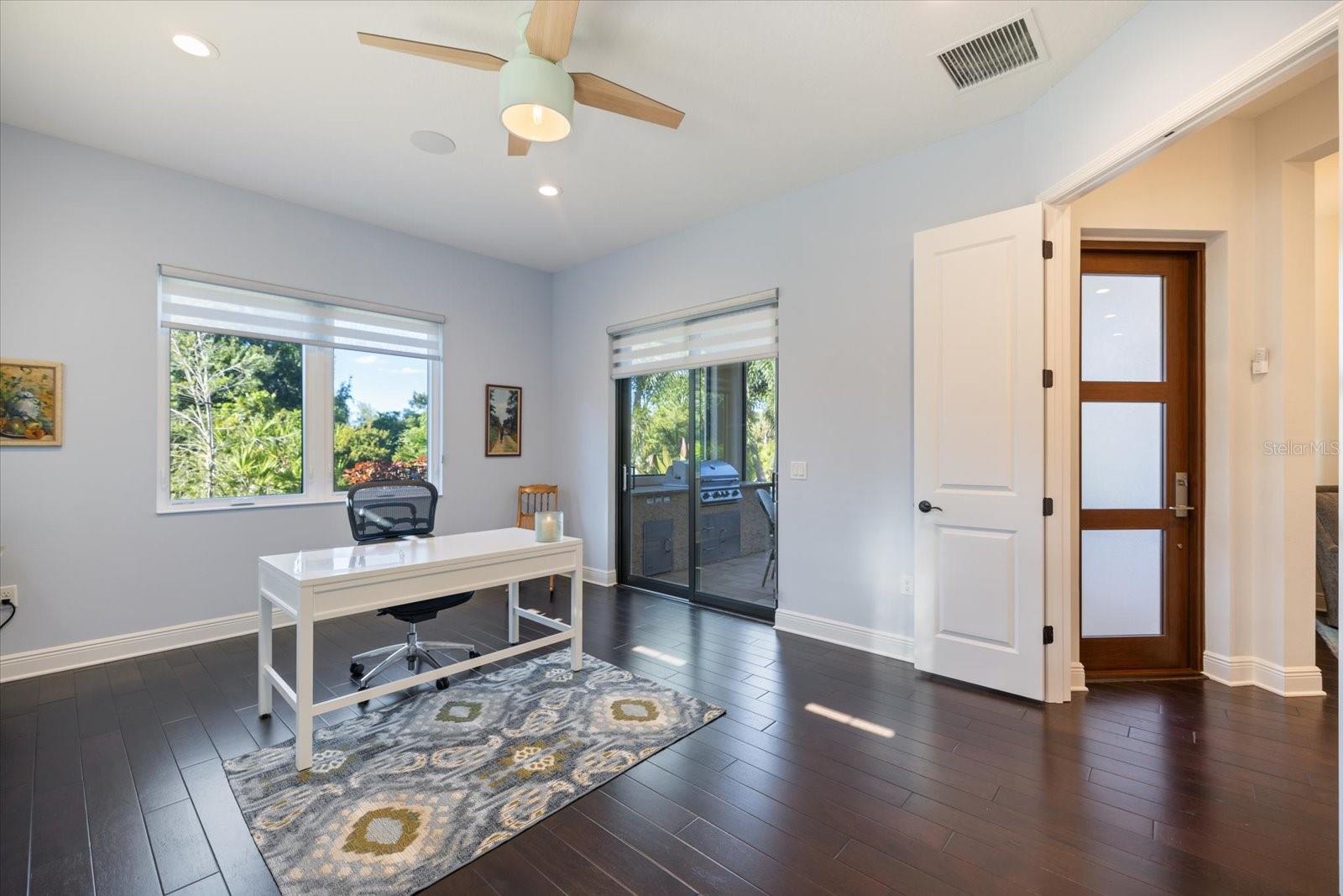 Image 41 of 91 For 26651 Raphis Royale Boulevard