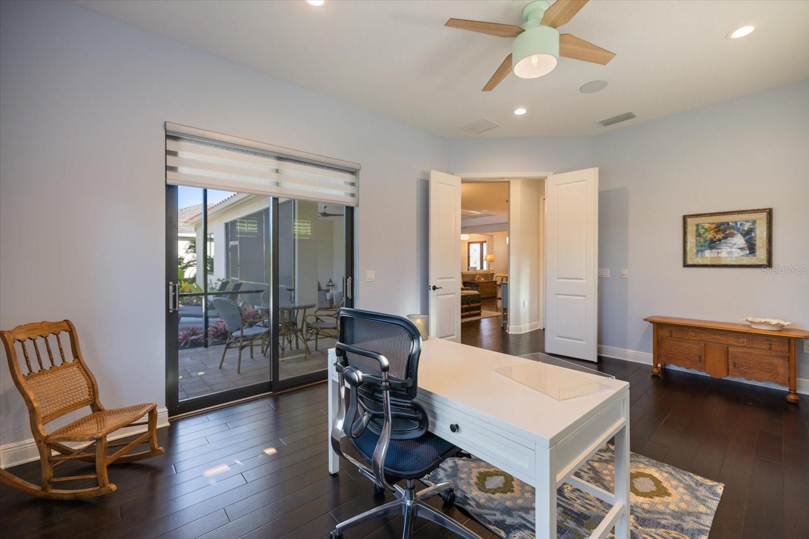 Image 42 of 91 For 26651 Raphis Royale Boulevard