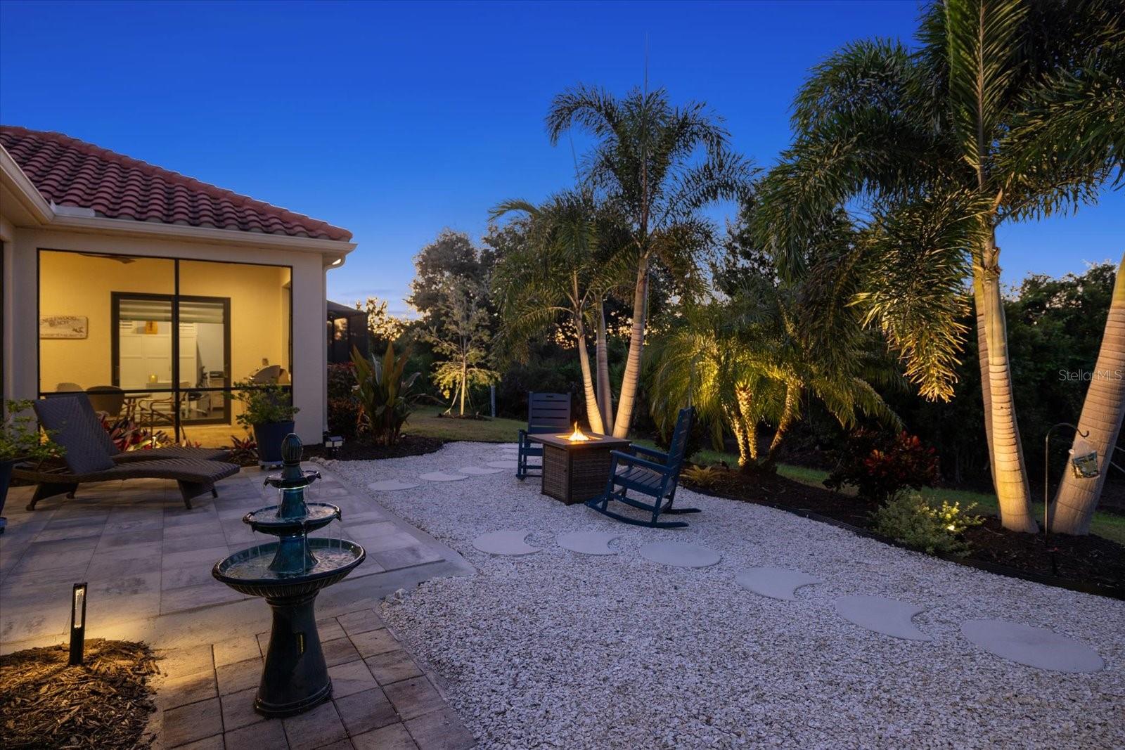 Image 5 of 91 For 26651 Raphis Royale Boulevard