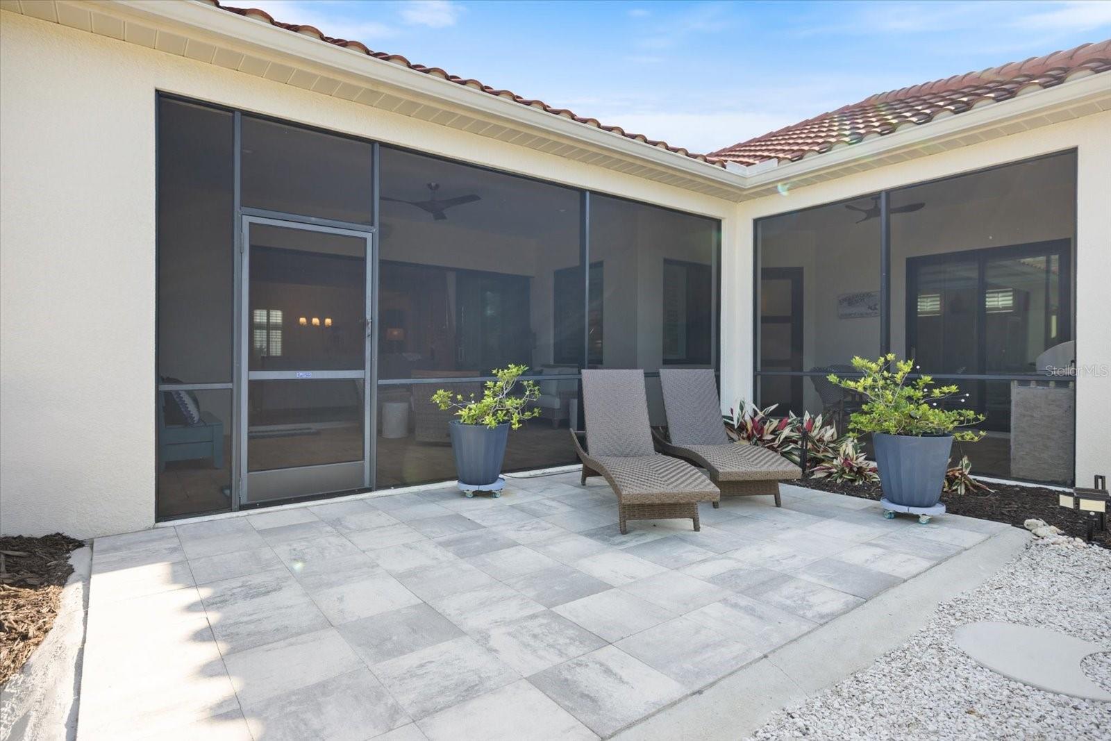 Image 60 of 91 For 26651 Raphis Royale Boulevard