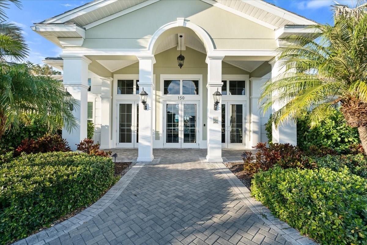 Image 82 of 91 For 26651 Raphis Royale Boulevard