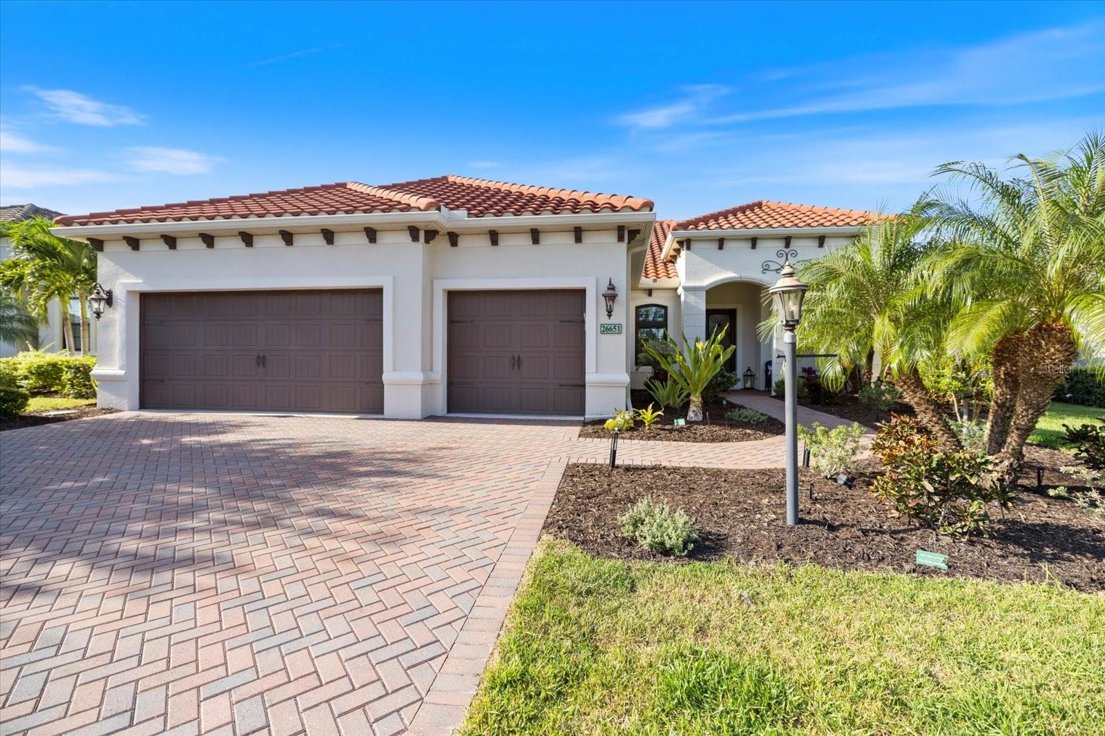 Image 9 of 91 For 26651 Raphis Royale Boulevard