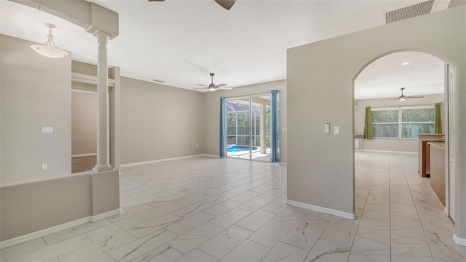 Image 7 of 36 For 4010 Green Tree Avenue