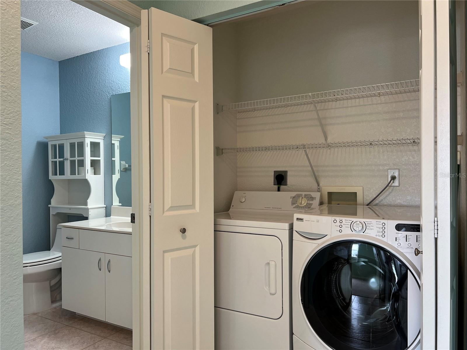 Image 15 of 41 For 5725 Greenwood Avenue 6203