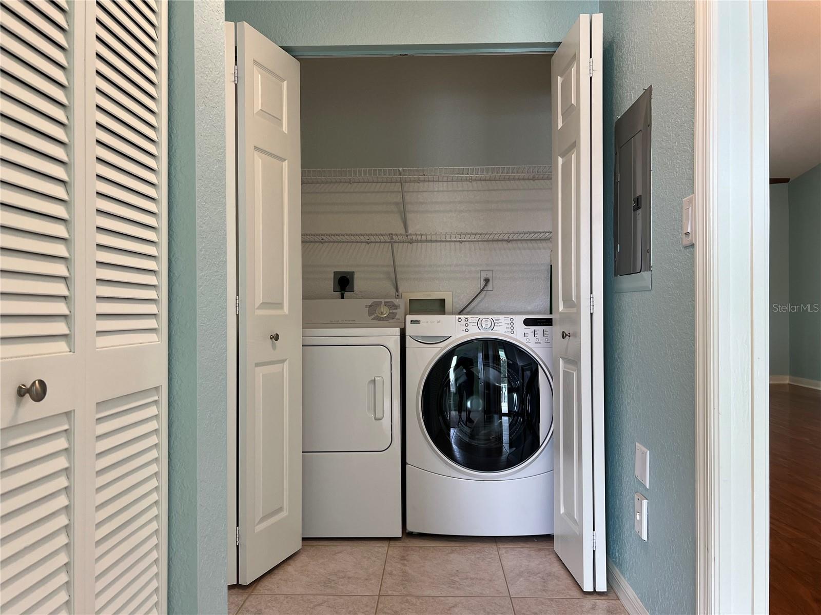 Image 16 of 41 For 5725 Greenwood Avenue 6203