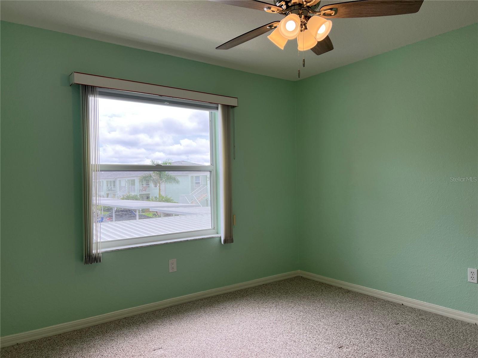 Image 22 of 41 For 5725 Greenwood Avenue 6203