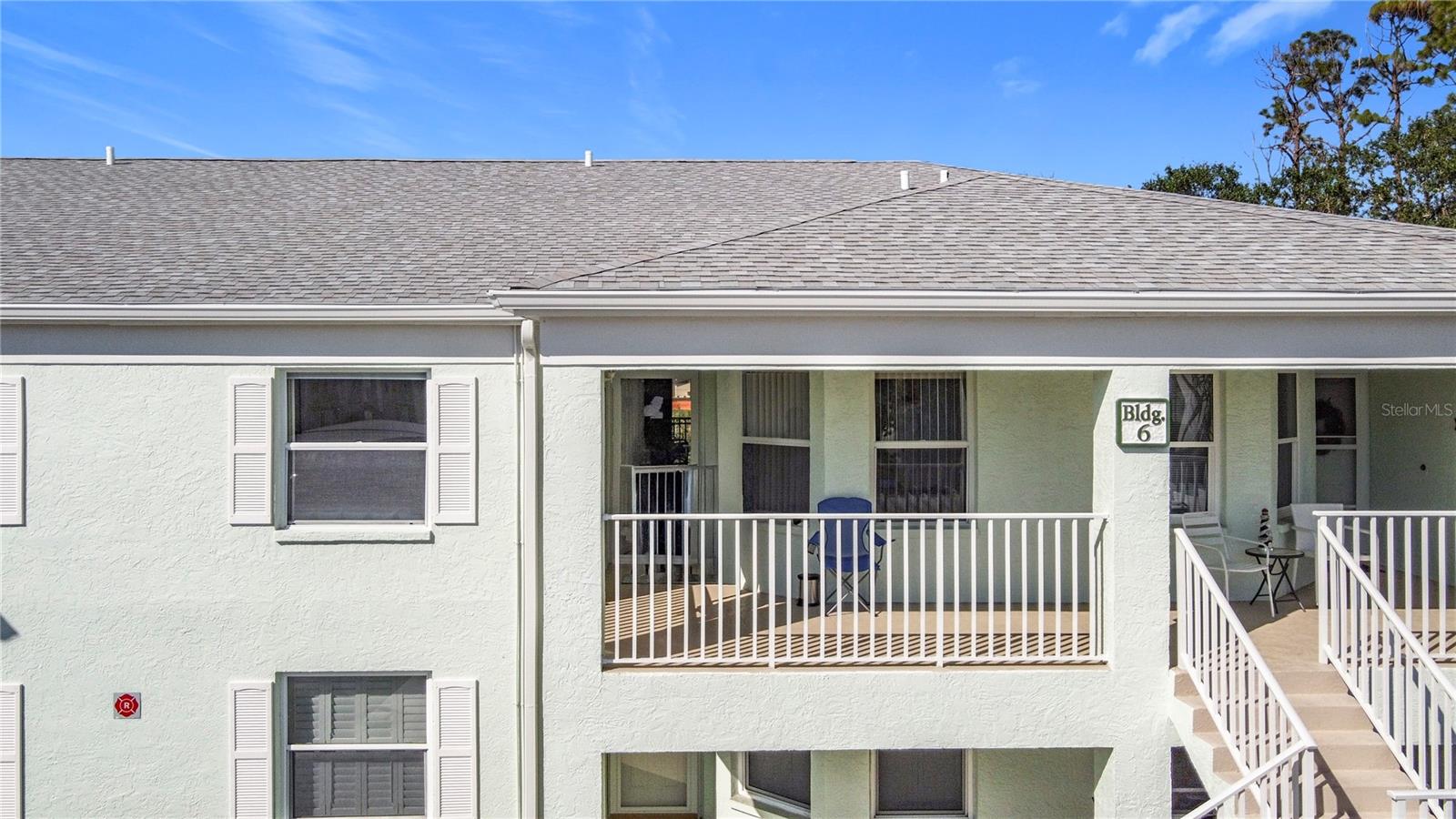 Image 3 of 41 For 5725 Greenwood Avenue 6203