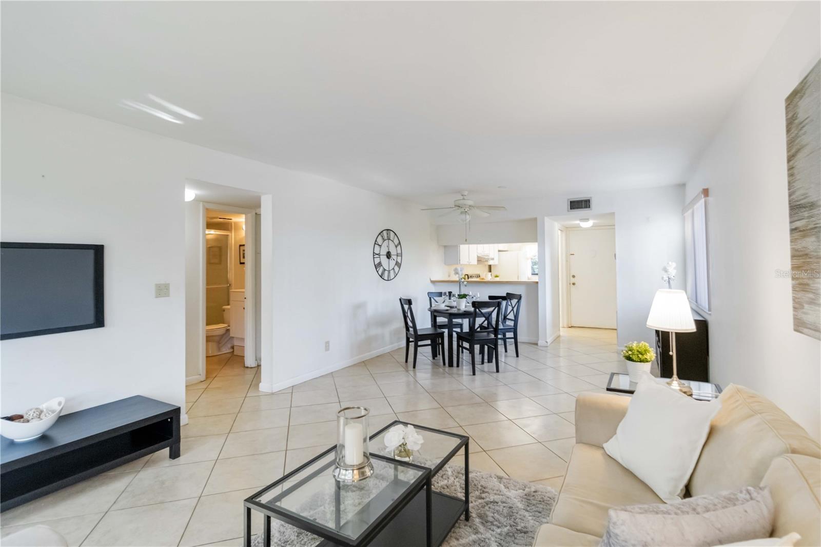 Image 10 of 31 For 1720 Glenhouse Drive 325