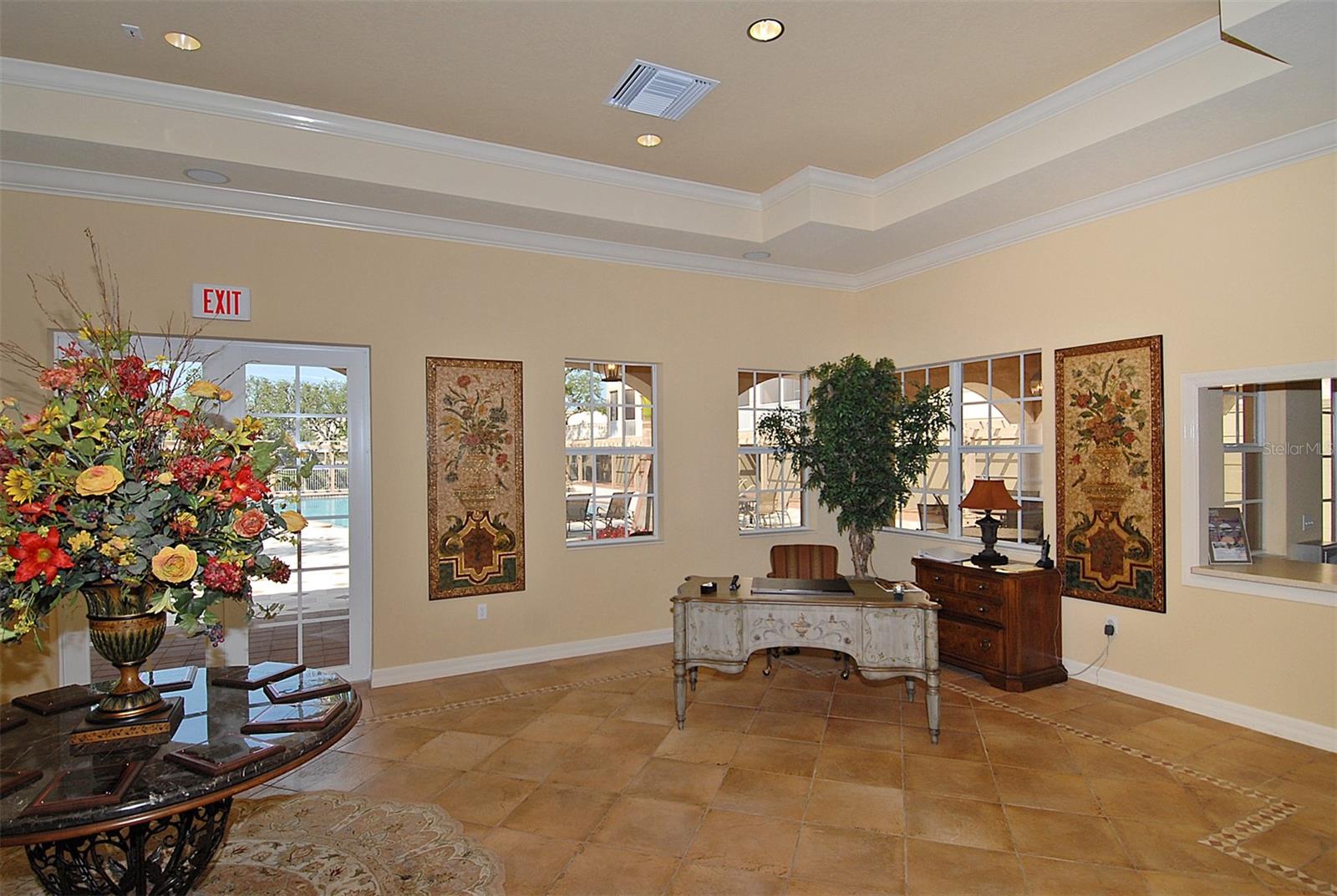 Image 49 of 71 For 5560 Cannes Circle 3-106