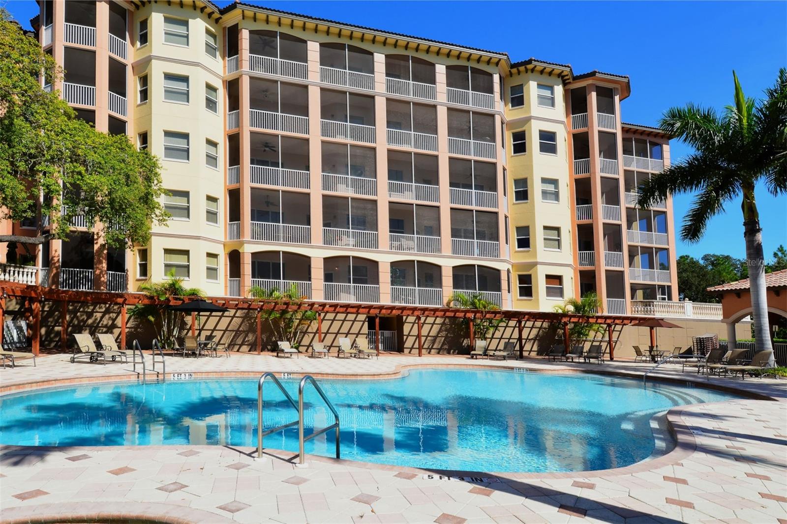 Image 53 of 71 For 5560 Cannes Circle 3-106