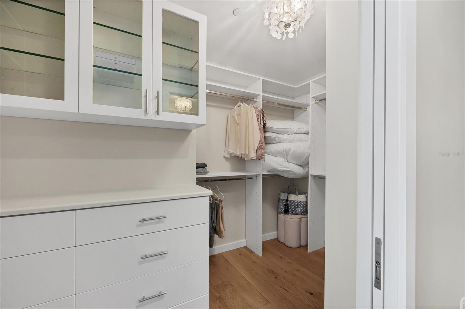 Image 20 of 69 For 300 Pineapple Avenue 302