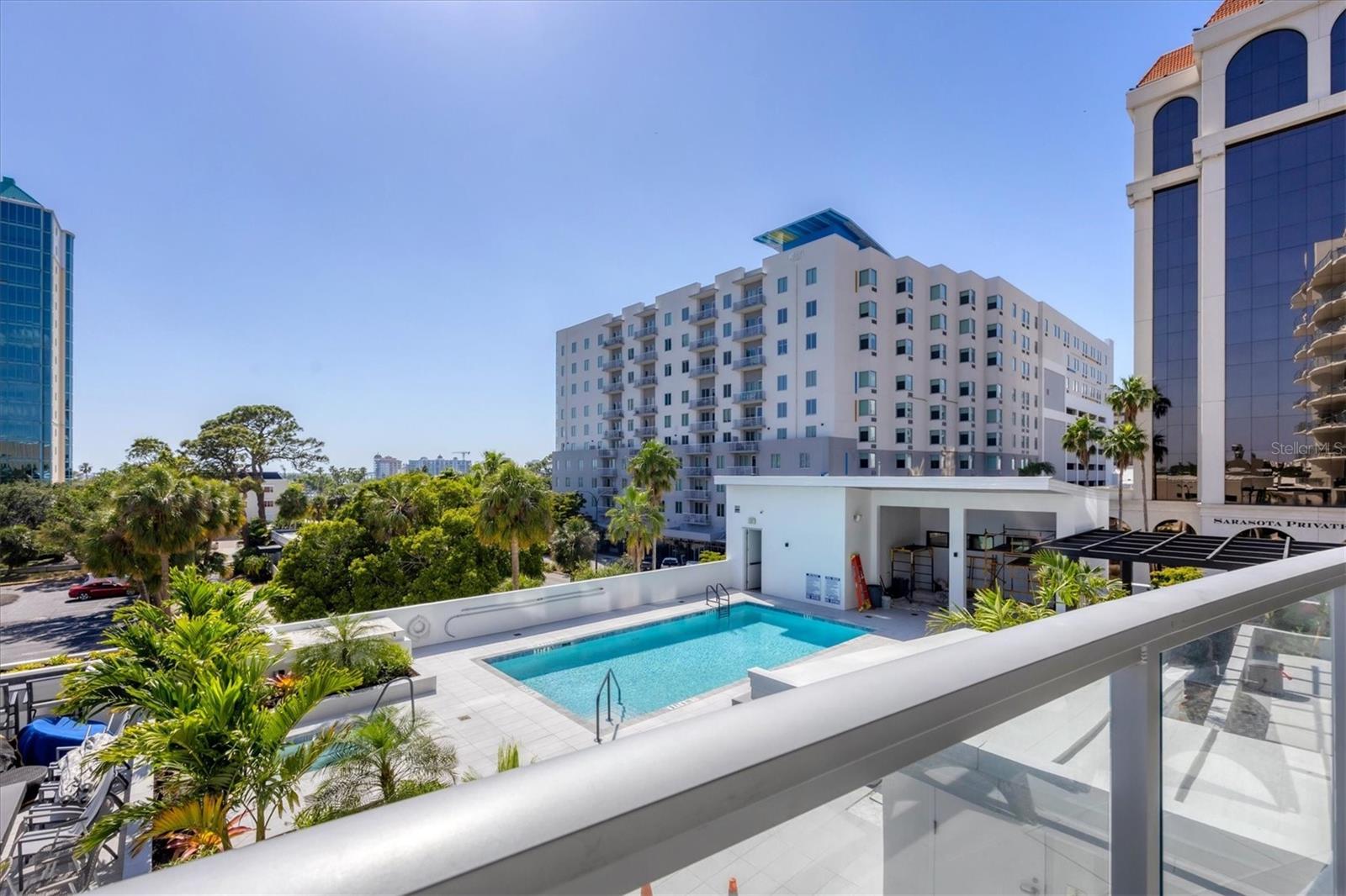 Image 43 of 69 For 300 Pineapple Avenue 302