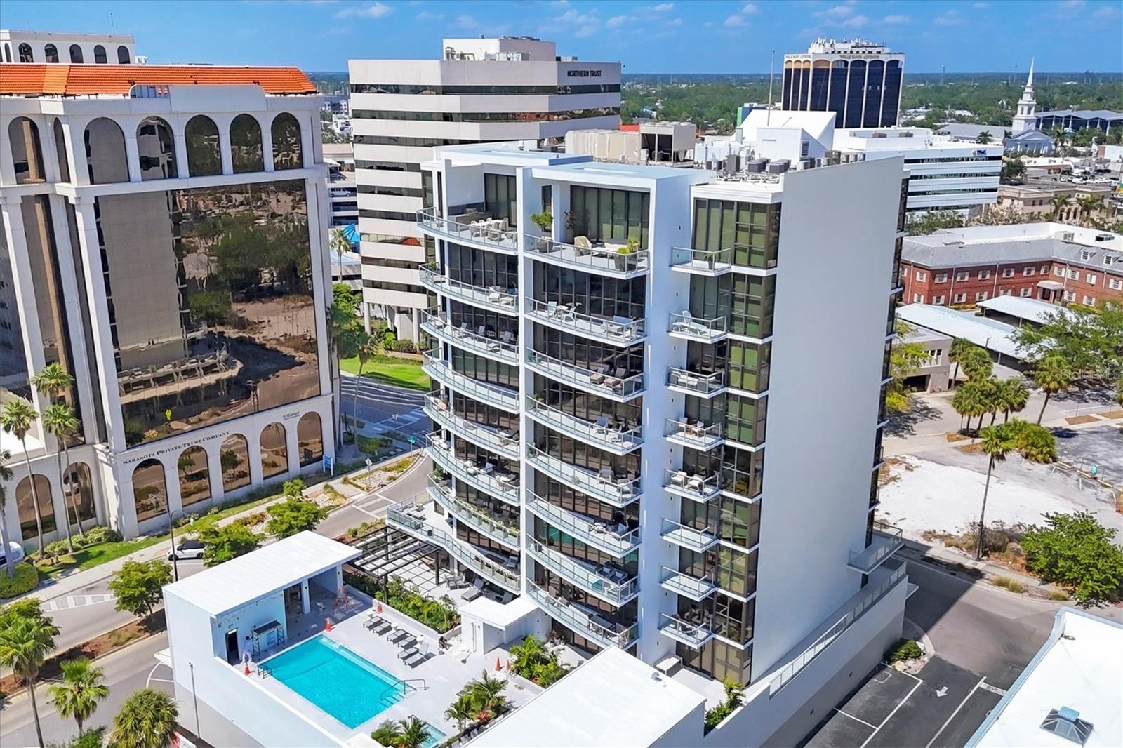 Image 44 of 69 For 300 Pineapple Avenue 302