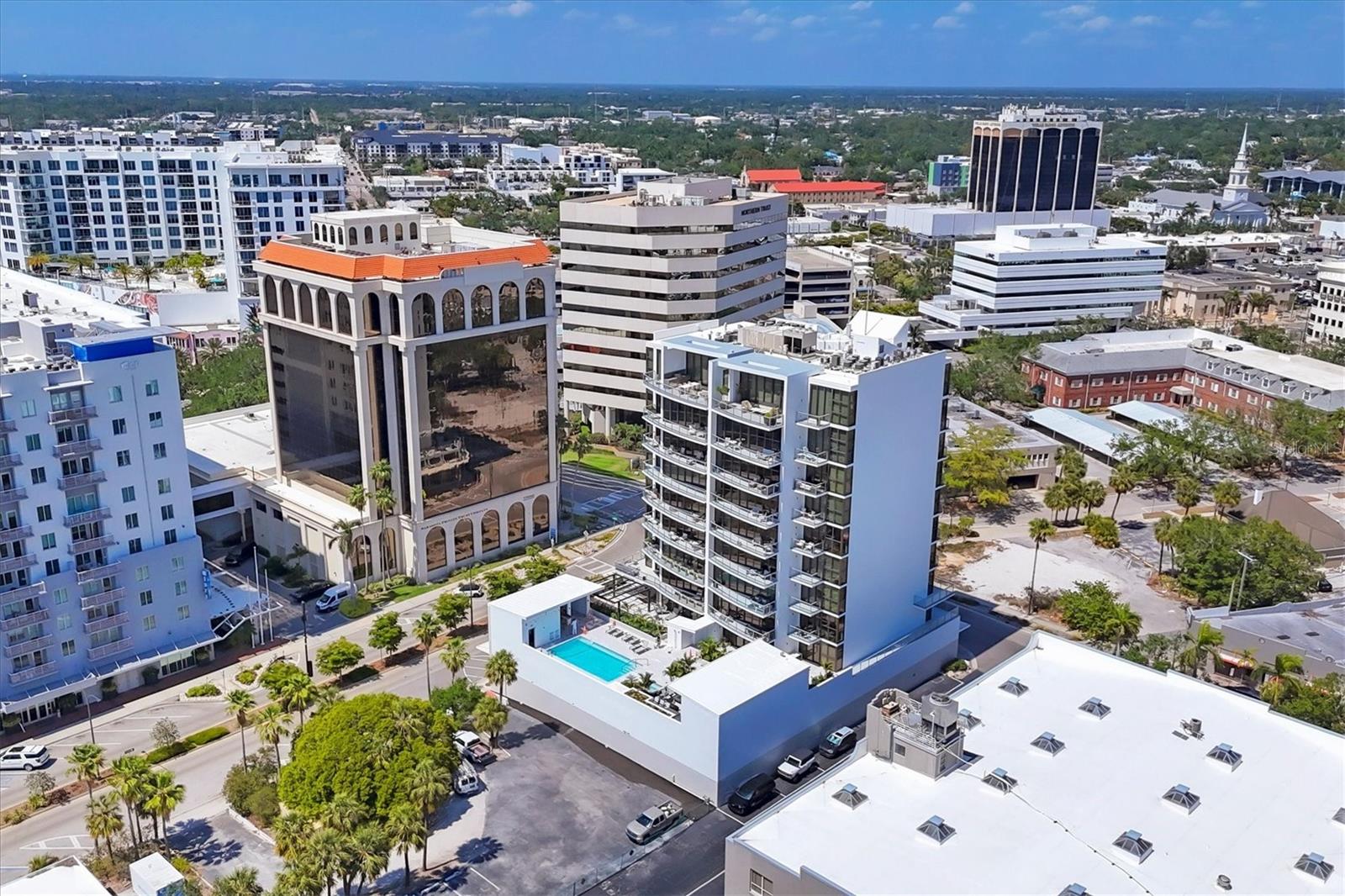 Image 45 of 69 For 300 Pineapple Avenue 302