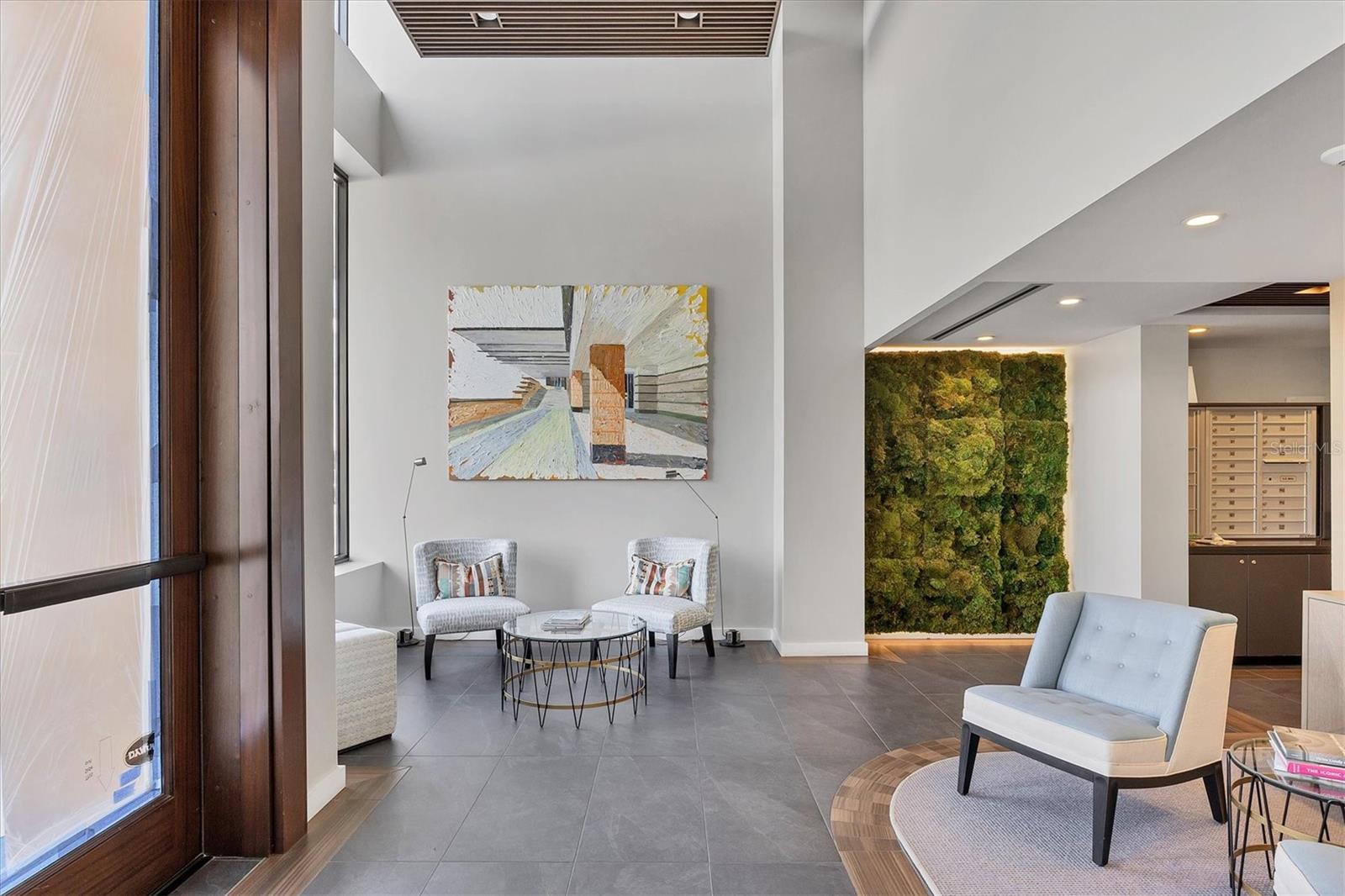 Image 46 of 69 For 300 Pineapple Avenue 302