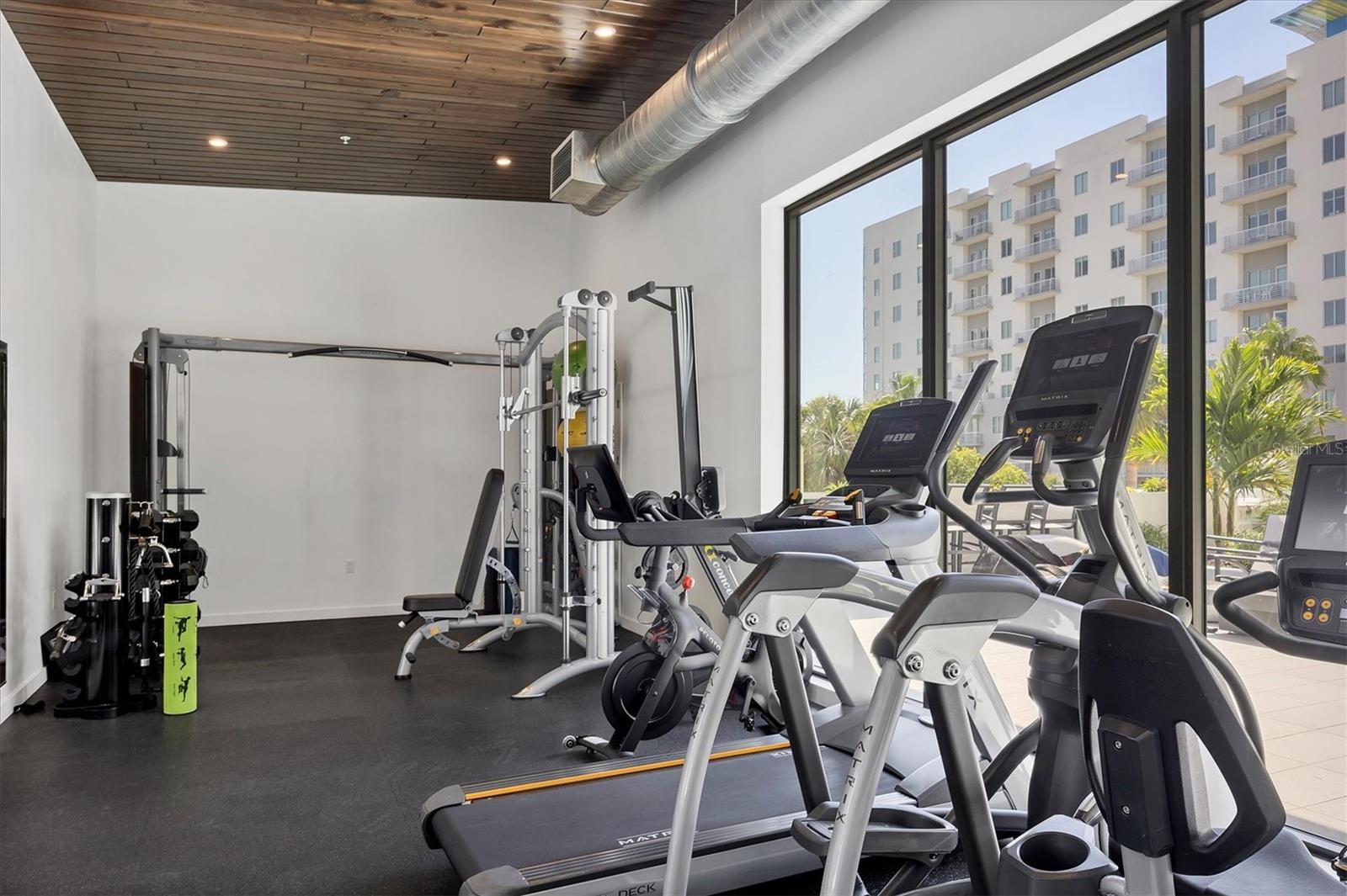 Image 50 of 69 For 300 Pineapple Avenue 302