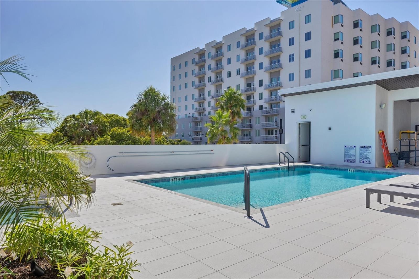 Image 54 of 69 For 300 Pineapple Avenue 302