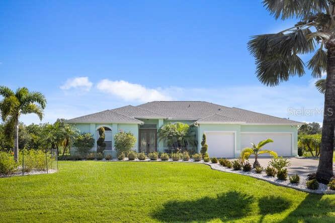 Image 3 of 26 For 1905 Palm View Road