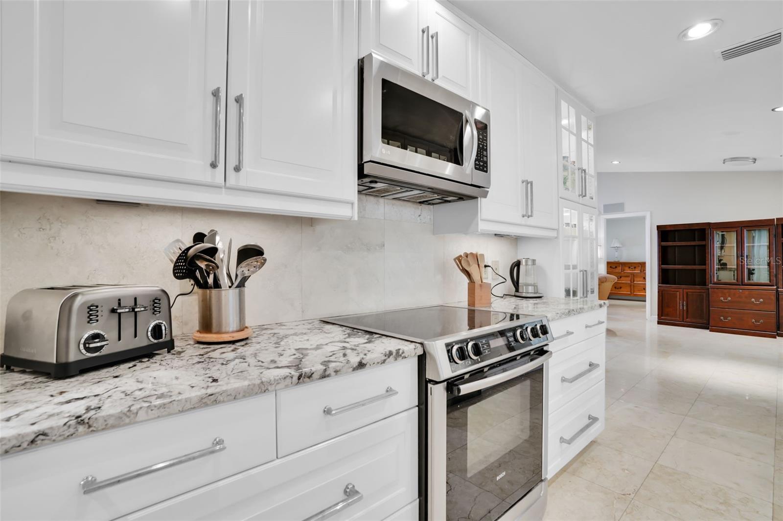 Image 17 of 71 For 3118 Fielder Street