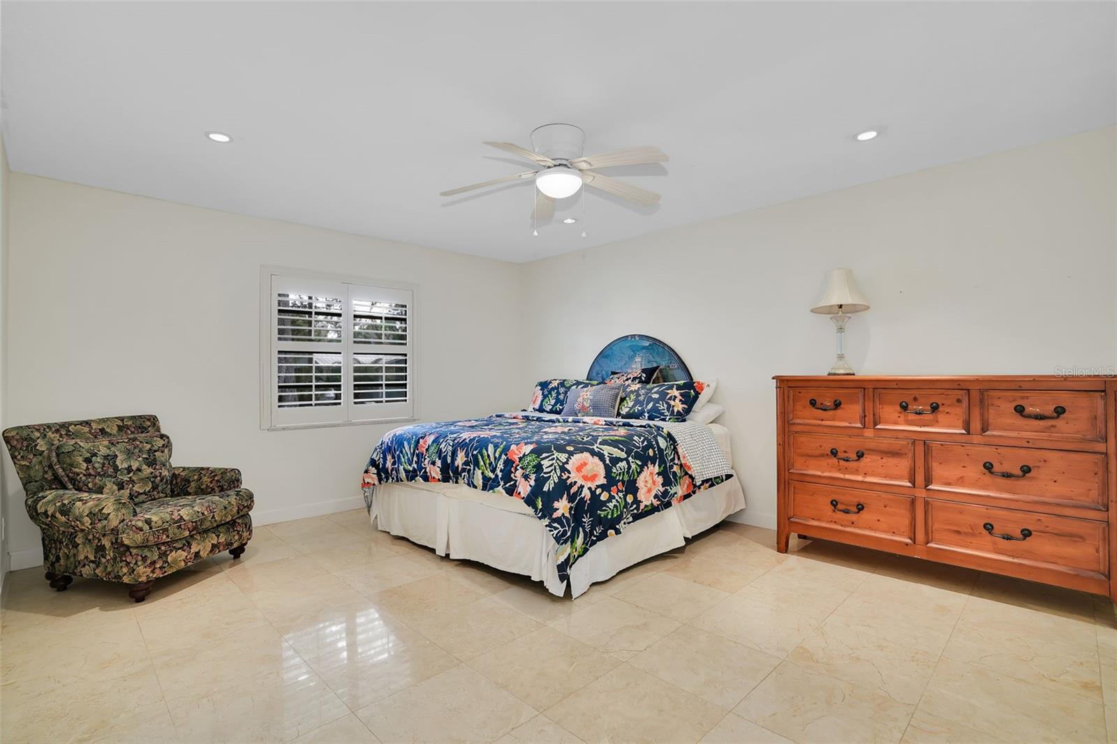 Image 37 of 71 For 3118 Fielder Street