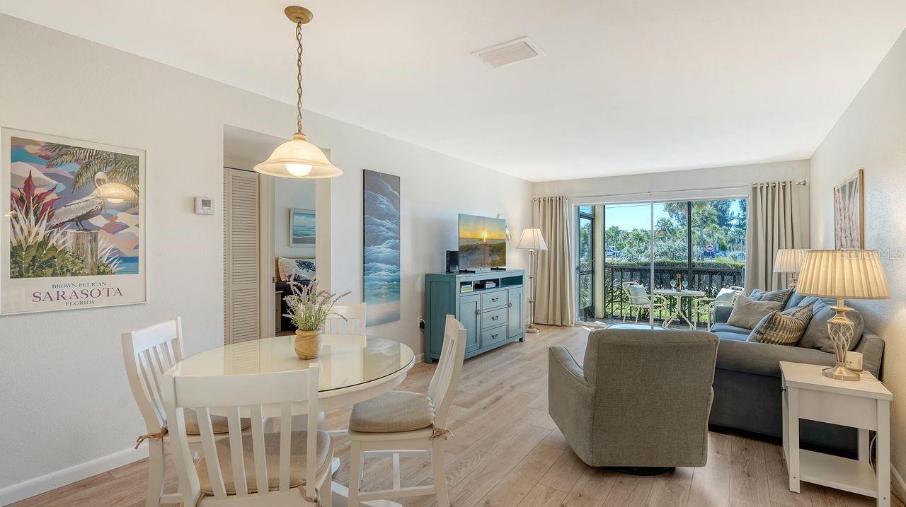 Image 18 of 70 For 925 Beach Road 109