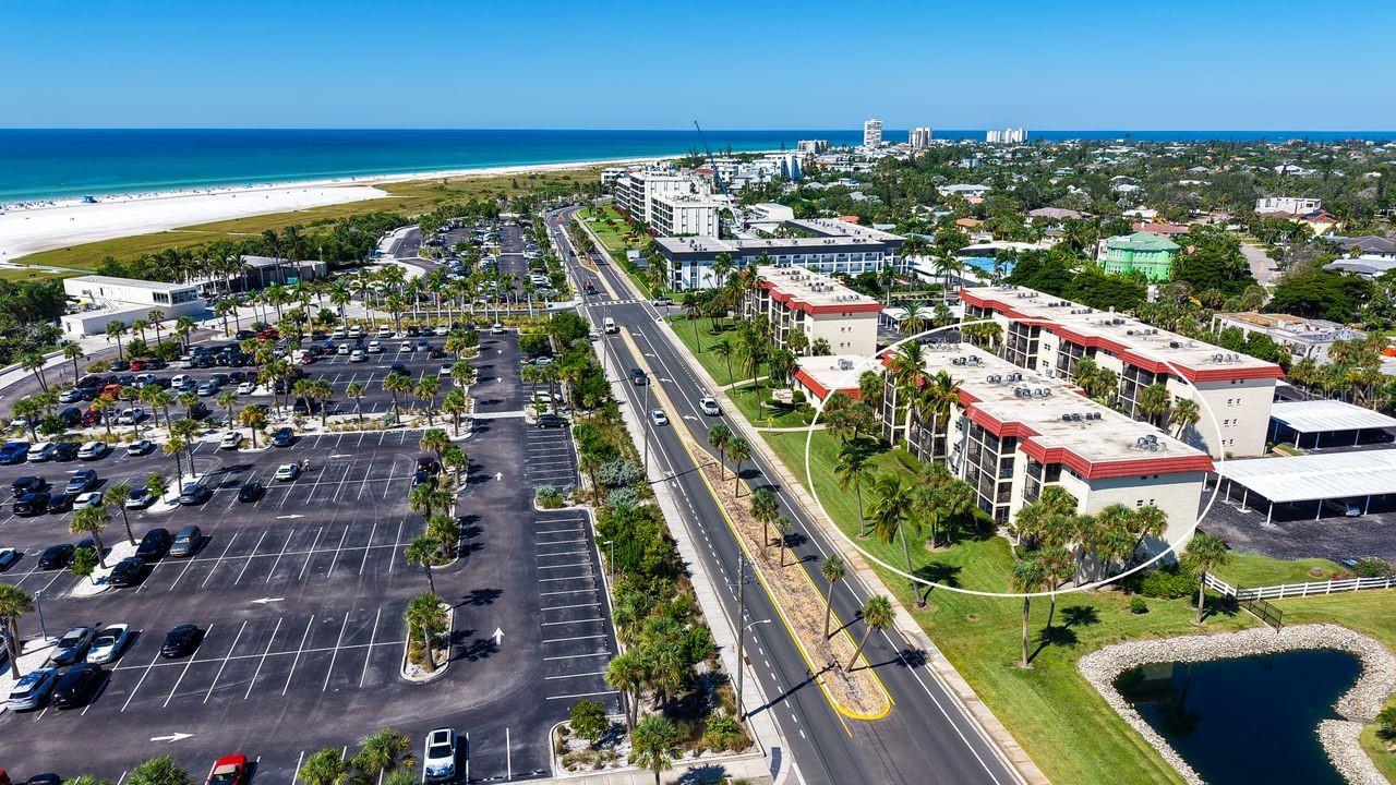 Image 33 of 70 For 925 Beach Road 109