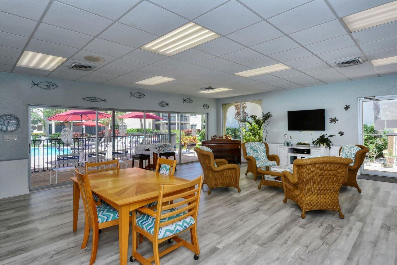 Image 47 of 70 For 925 Beach Road 109