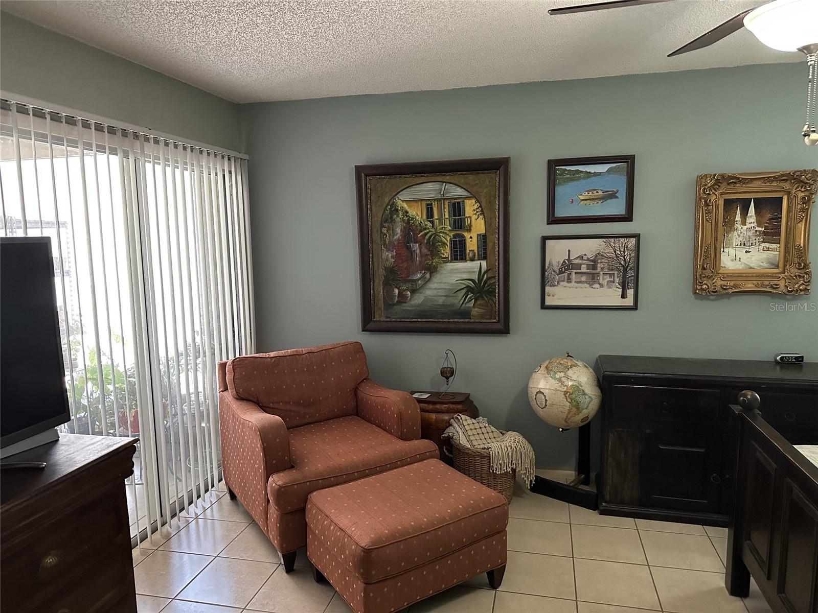 Image 17 of 32 For 1805 Springwood Drive