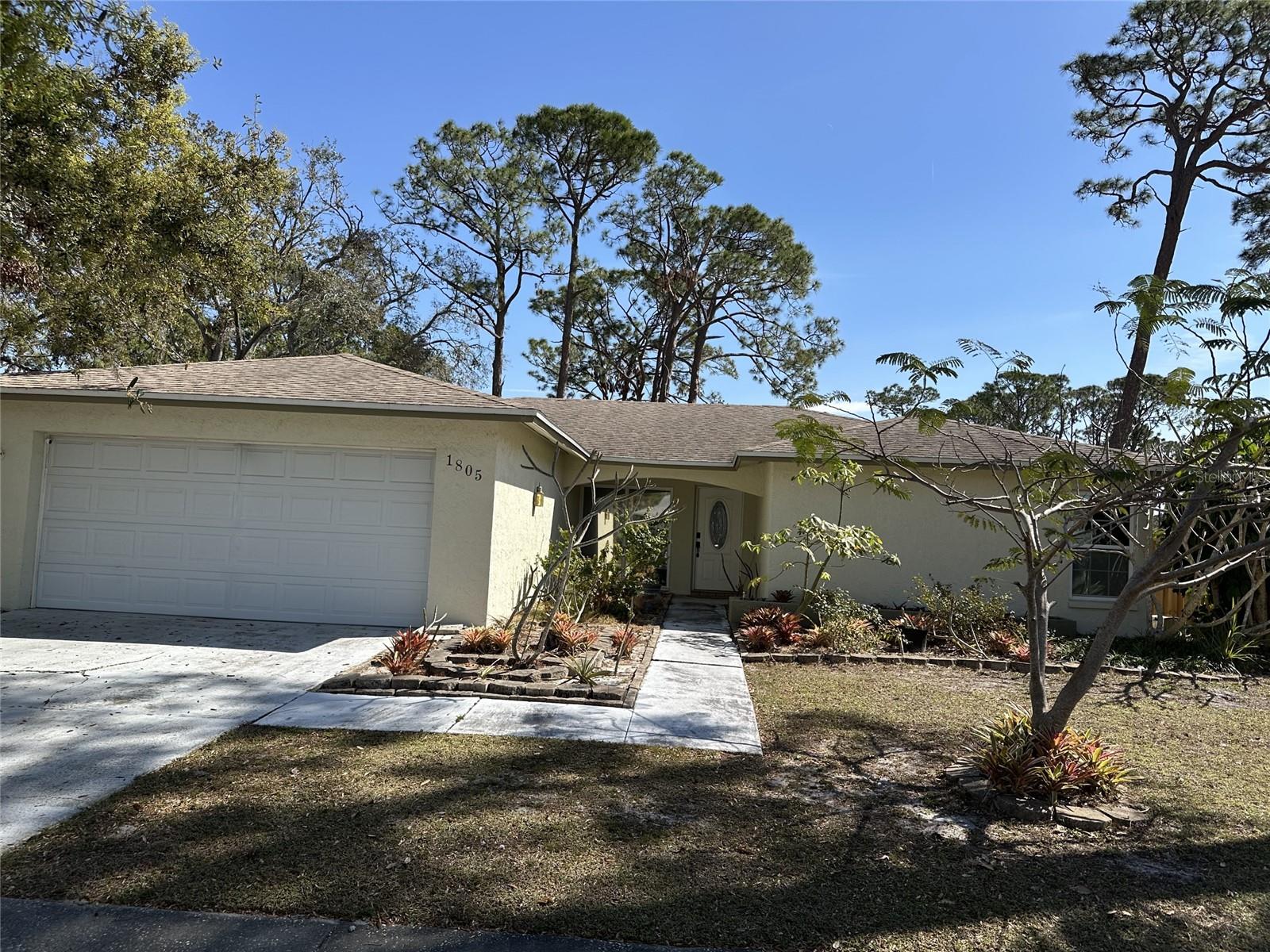 Image 31 of 32 For 1805 Springwood Drive