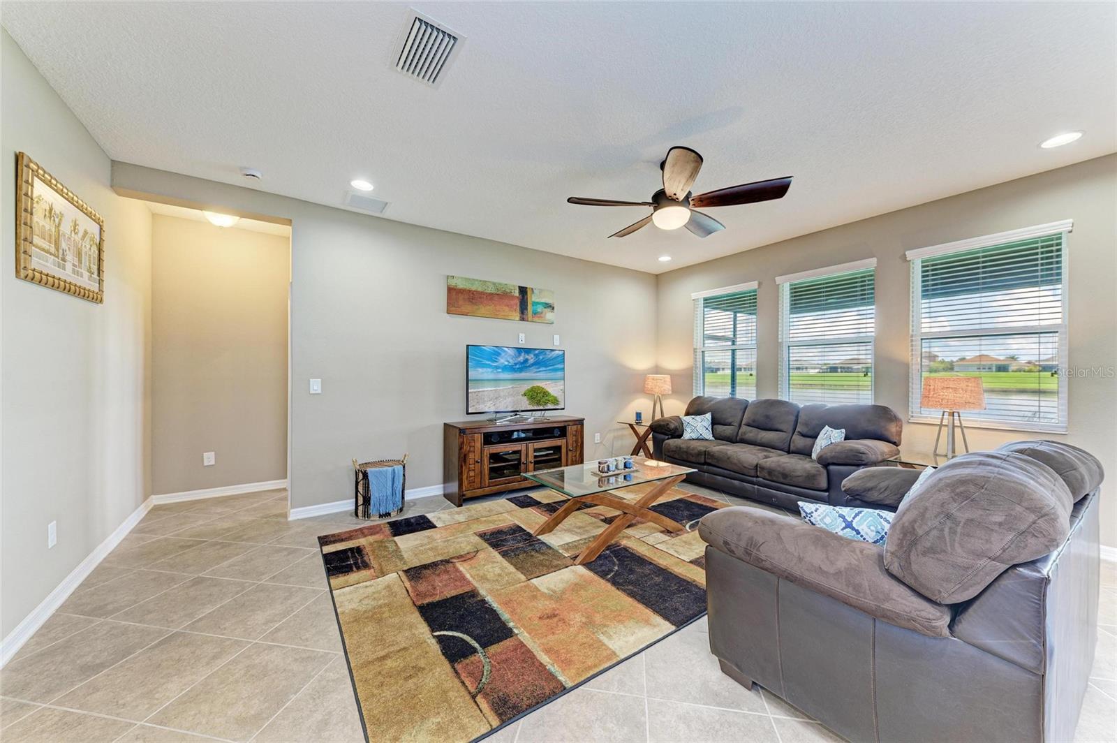 Image 10 of 68 For 7926 111th Terrace E