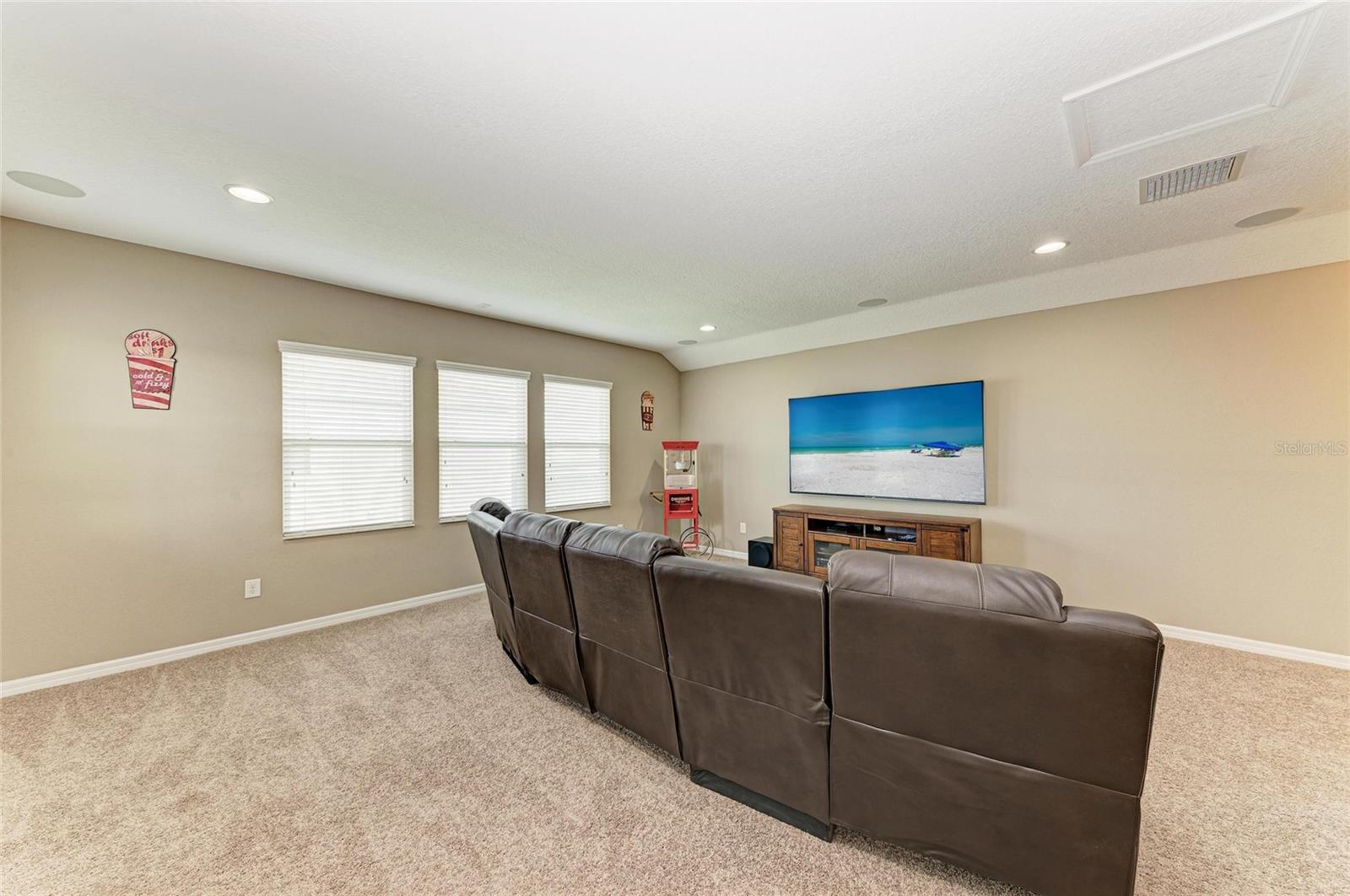 Image 36 of 68 For 7926 111th Terrace E
