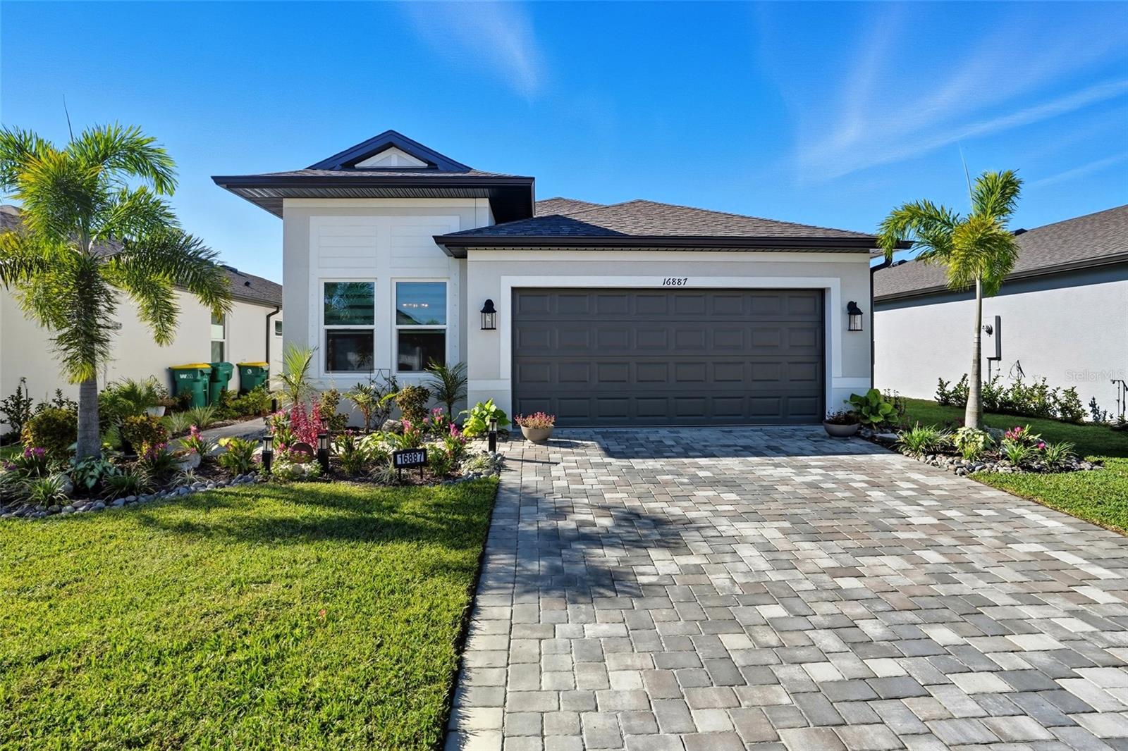 Details for 16887 Fiesta Drive, PORT CHARLOTTE, FL 33953