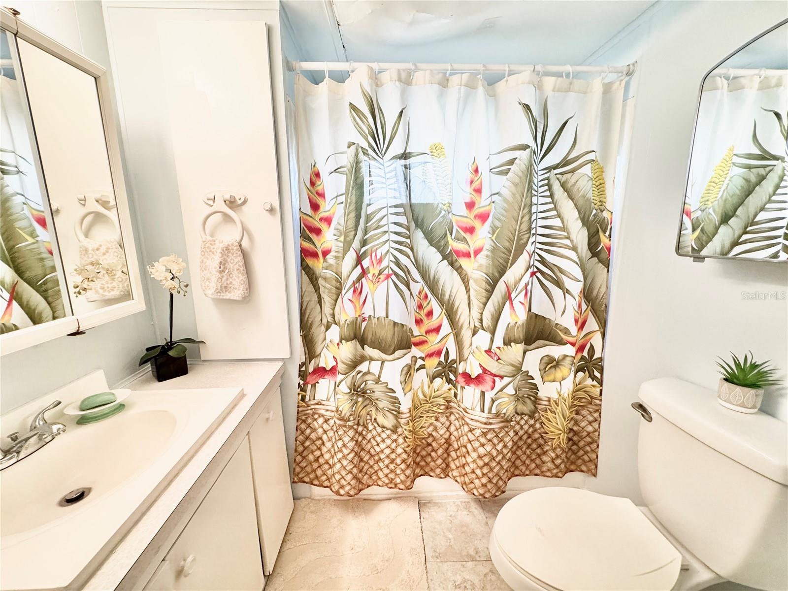 Image 10 of 34 For 130 Patricia Avenue 63