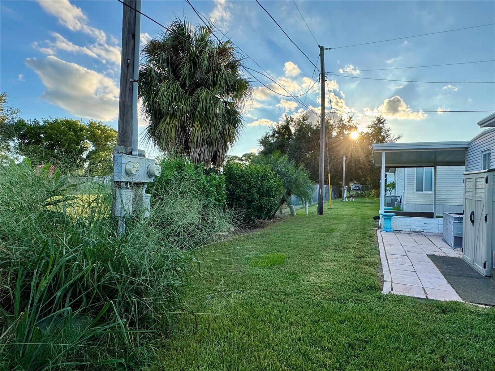 Image 19 of 34 For 130 Patricia Avenue 63