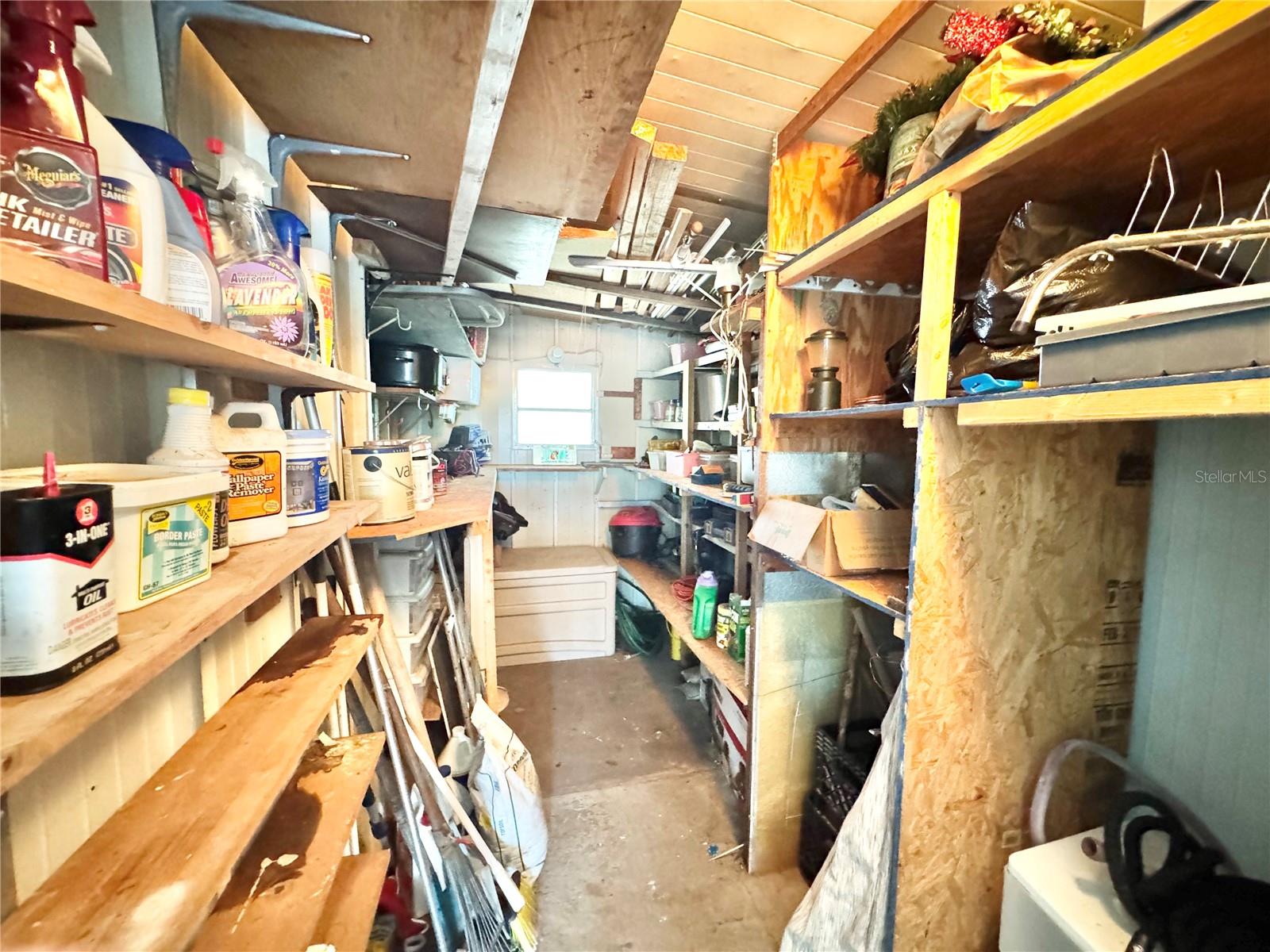 Image 23 of 34 For 130 Patricia Avenue 63