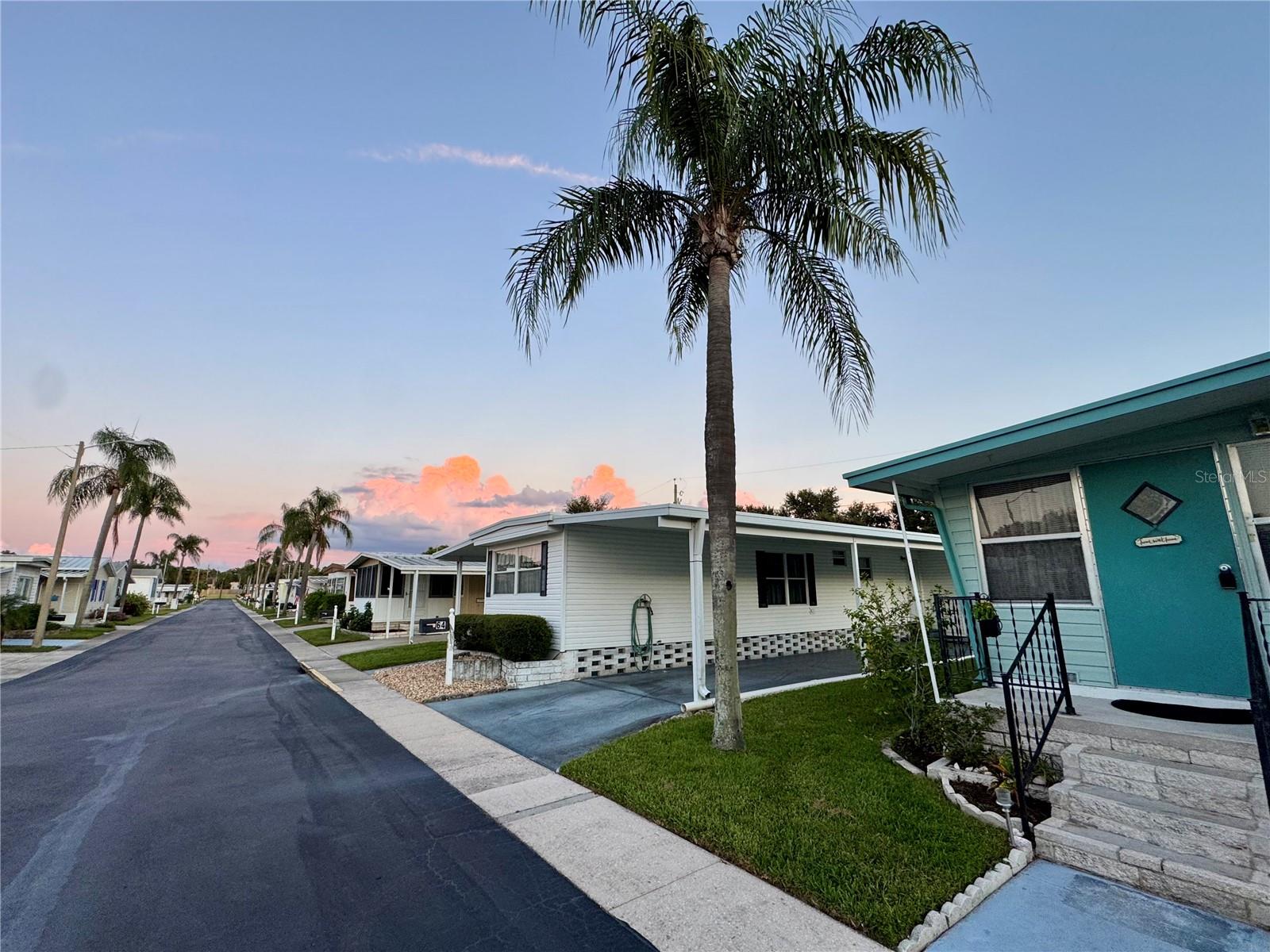 Image 25 of 34 For 130 Patricia Avenue 63