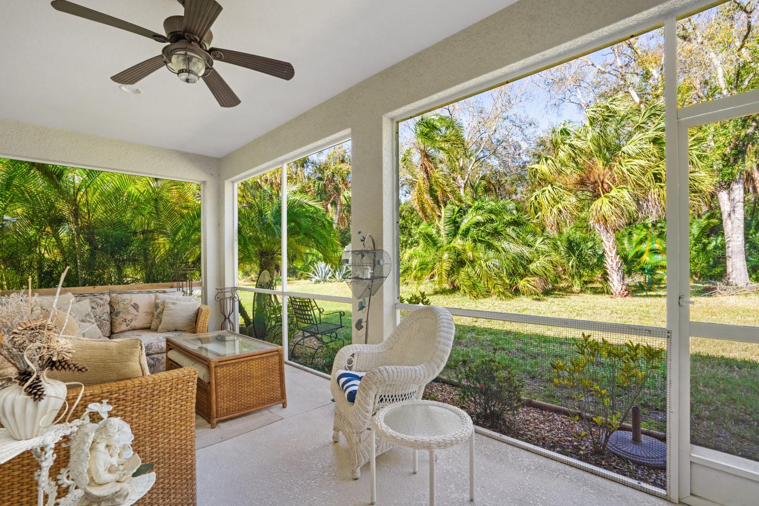 Image 21 of 46 For 8982 Founders Cir
