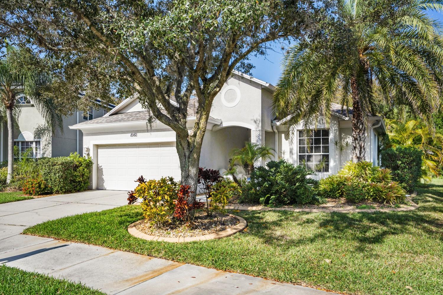 Image 3 of 46 For 8982 Founders Cir