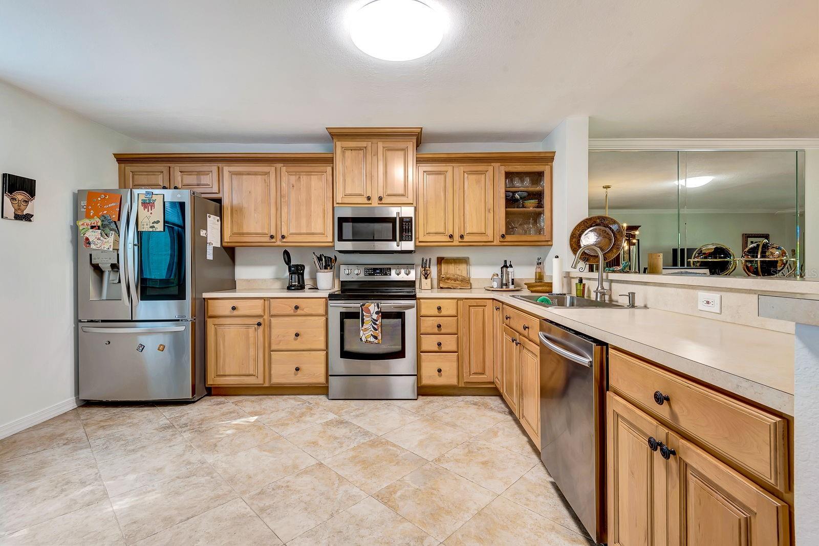 Image 14 of 47 For 122 Pinehurst Drive 122