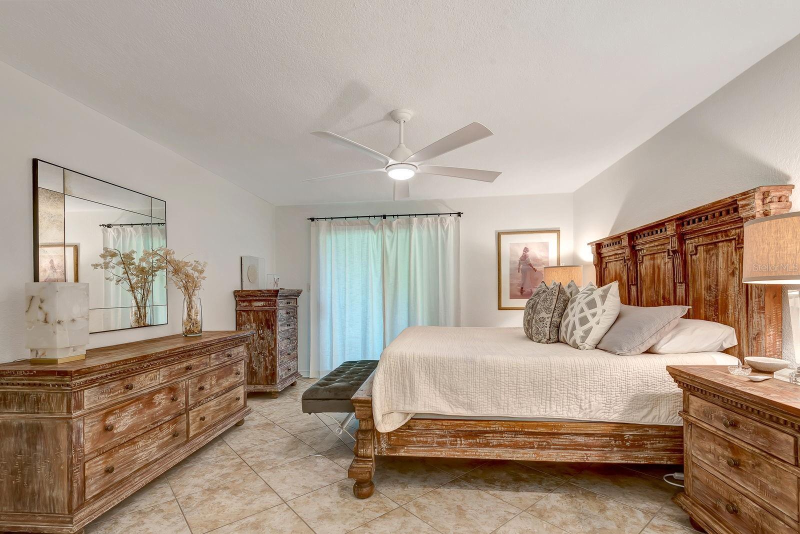 Image 19 of 47 For 122 Pinehurst Drive 122
