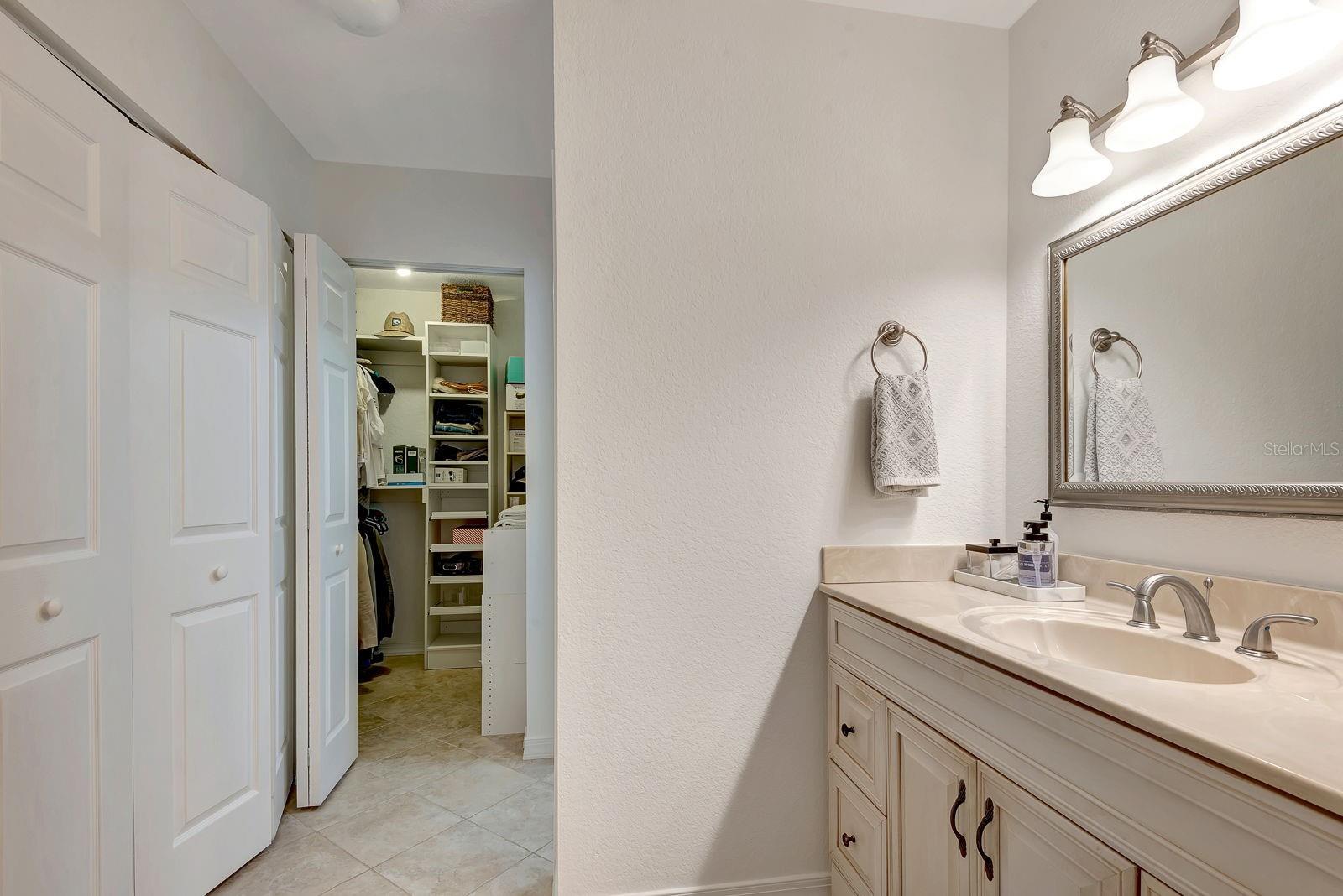 Image 20 of 47 For 122 Pinehurst Drive 122