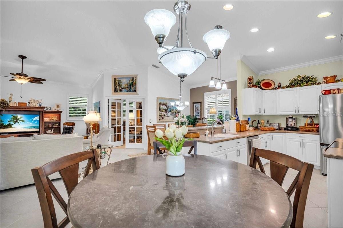 Image 22 of 46 For 235 Auburn Woods Circle