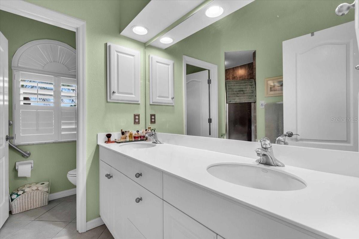 Image 33 of 46 For 235 Auburn Woods Circle