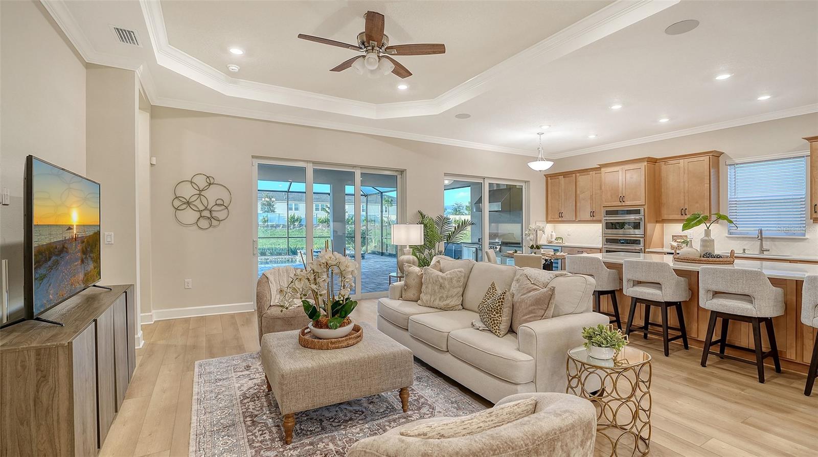 Image 10 of 90 For 16423 Isola Place