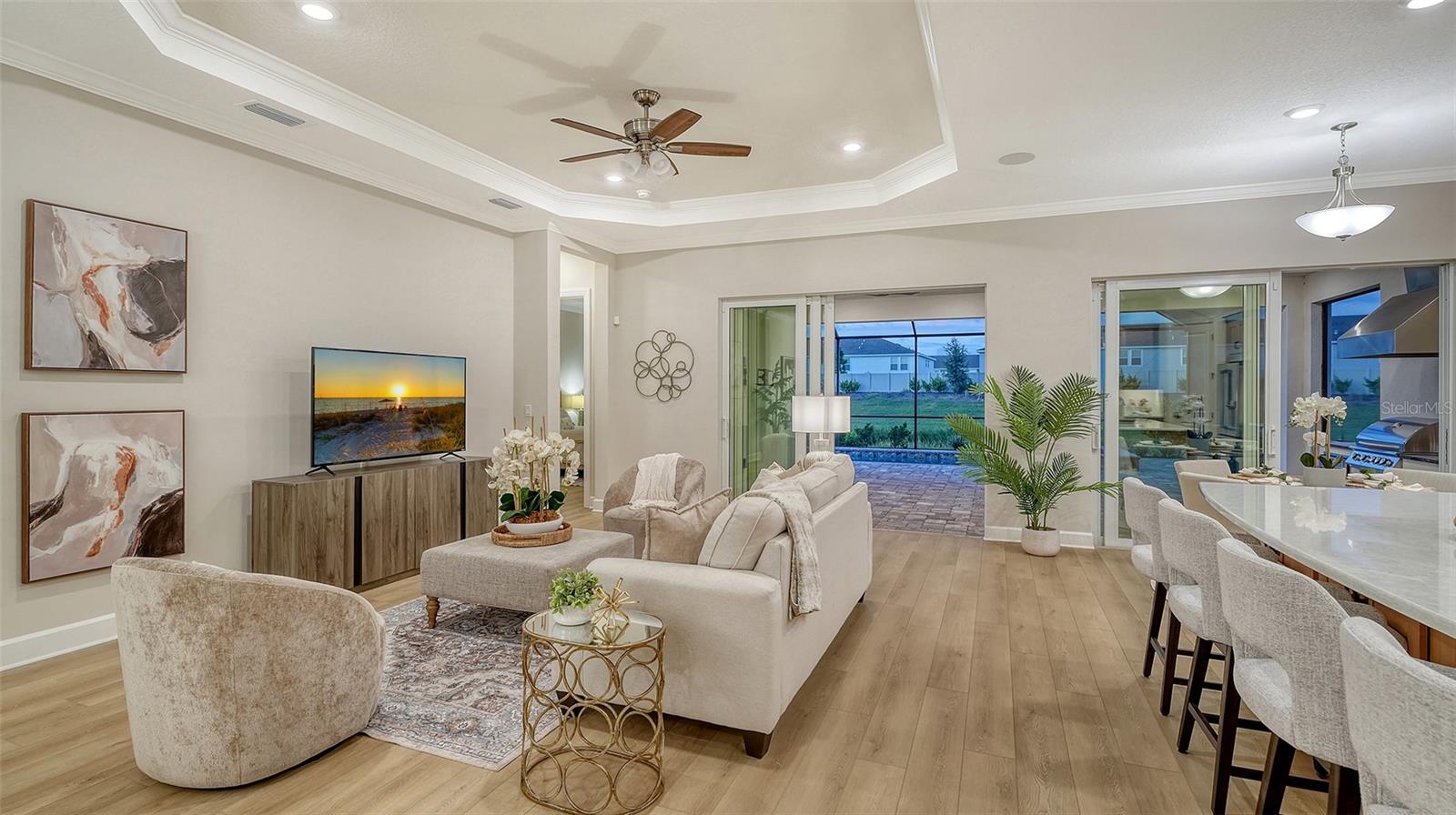 Image 12 of 90 For 16423 Isola Place