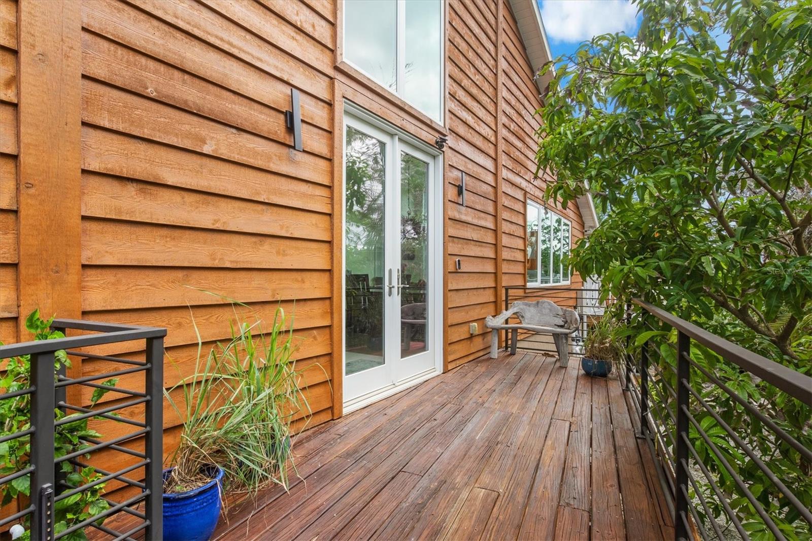 Image 54 of 87 For 140 Casey Key Road