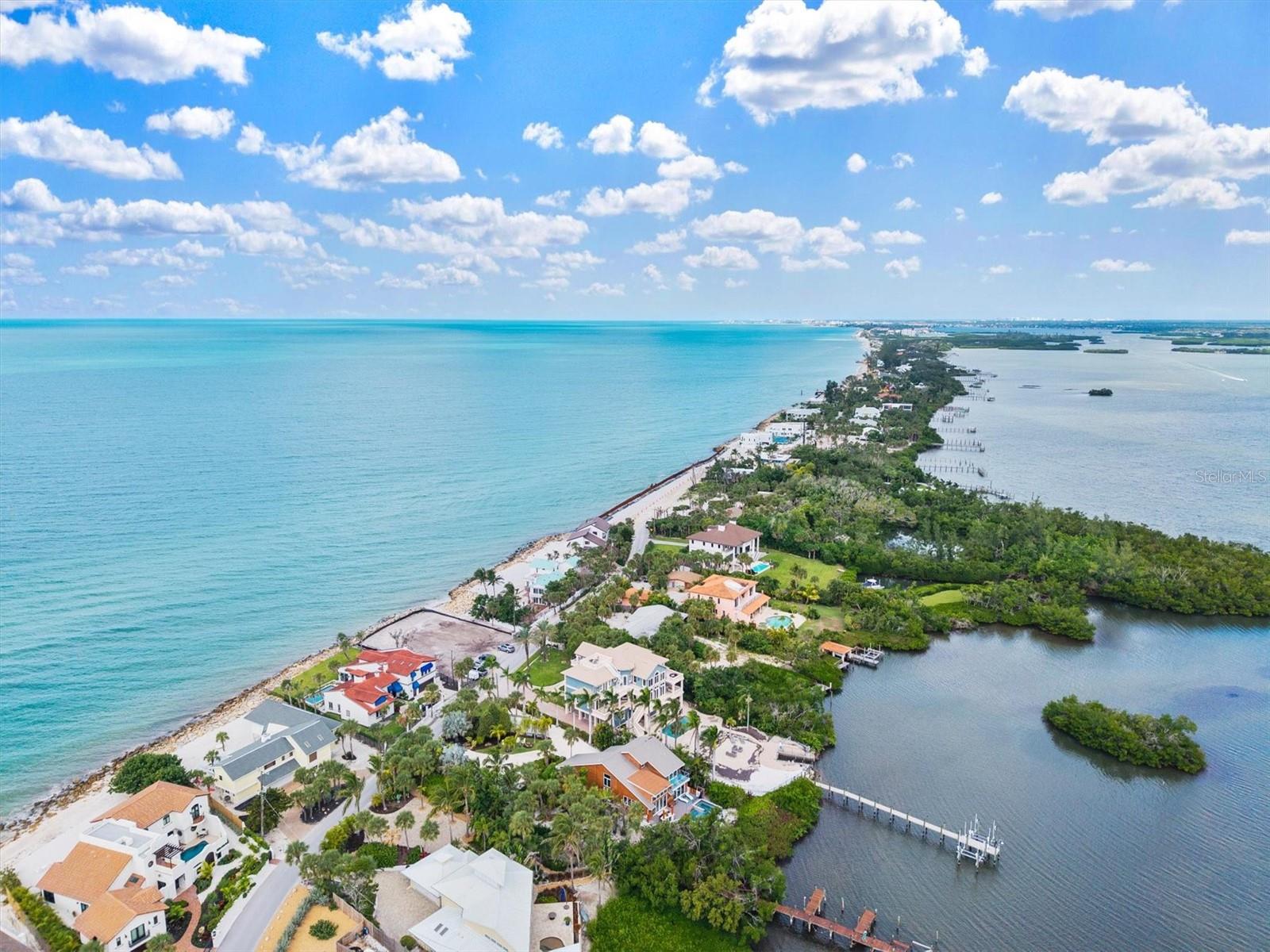 Image 72 of 87 For 140 Casey Key Road