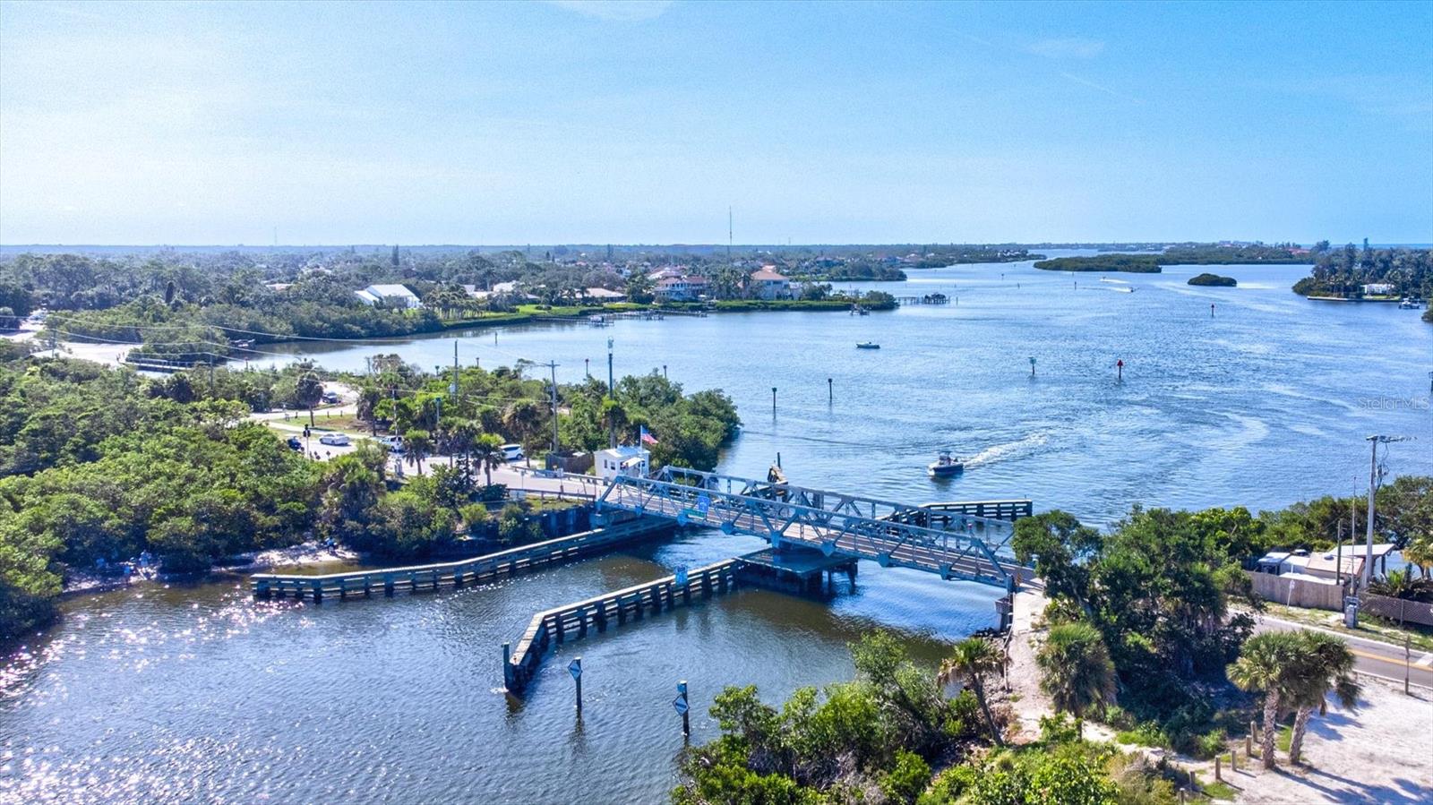 Image 79 of 87 For 140 Casey Key Road