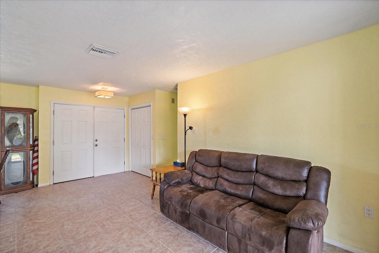 Image 20 of 26 For 7403 14th Avenue W