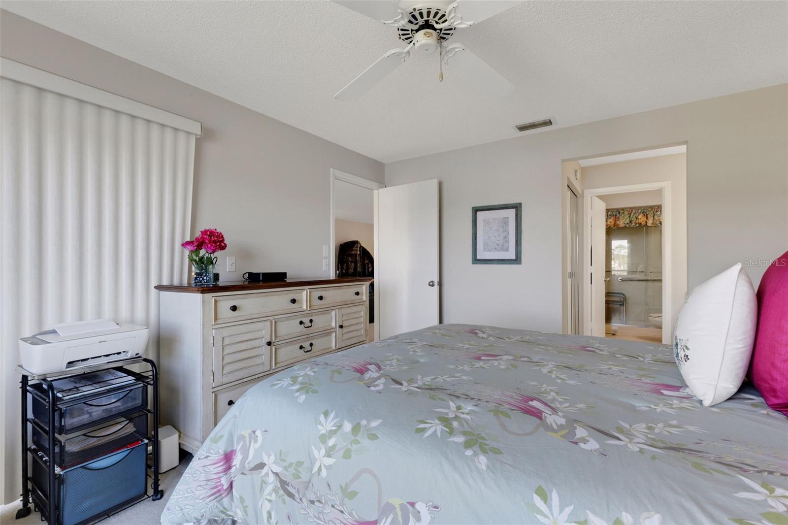 Image 24 of 33 For 5206 Wedgewood Lane 78